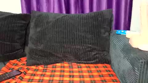 Snapshot of caramel_drip1 chatting on 11, 2, 2026 caramel_drip1 online show from 11, 2, 2026