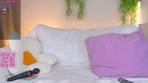 Viola Marika and Visma  online show from 16, 2, 2025