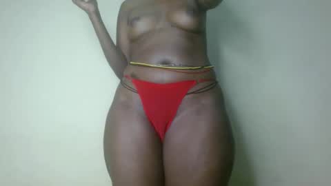 caramelebony_ online show from 28, 2, 2025