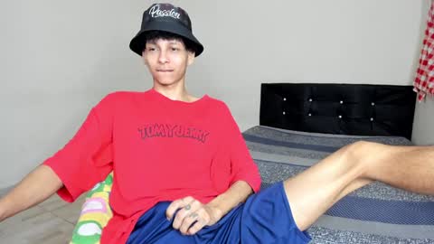 Carlos and Cristian  online show from 19, 1, 2025