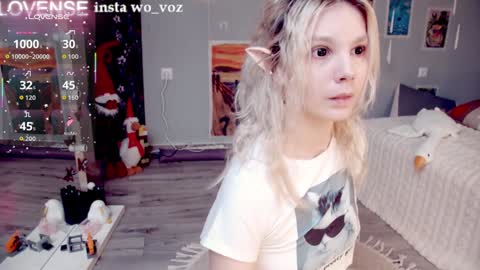 Snapshot of careful_i_bite chatting on 6, 2, 2026 NONA follow online show from 6, 2, 2026