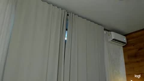 caressyourself online show from 6, 2, 2025