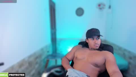 Snapshot of carl_smithh chatting on 13, 11, 2025 Carl online show from 13, 11, 2025