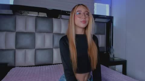carla__js online show from 12, 5, 2026