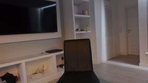 carla_secretary online show from 24, 2, 2025