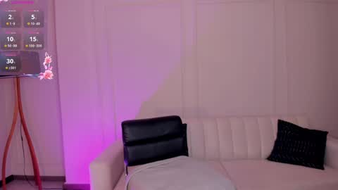 Carla online show from 19, 12, 2024