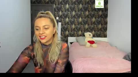 CarlaStaceFun online show from 6, 1, 2026