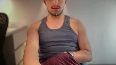 Snapshot of carlcarlinches4 chatting on 2, 12, 2025 carlcarlinches4 online show from 2, 12, 2025