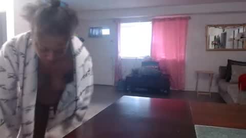 Snapshot of carliecreams chatting on 17, 2, 2026 Carlie online show from 17, 2, 2026