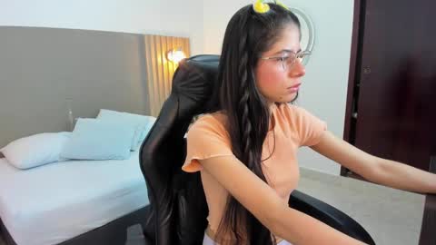 C A R L I N A online show from 20, 9, 2025