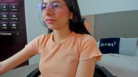 Snapshot of carlina_15 chatting on 27, 2, 2026 C A R L I N A online show from 27, 2, 2026