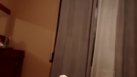 Snapshot of carlitito1 chatting on 2, 10, 2025 carlitito1 online show from 2, 10, 2025