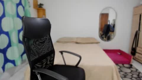 master online show from 1, 10, 2025