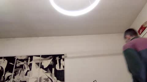 Carlos online show from 4, 1, 2025