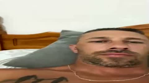 carlosrm440882 online show from 8, 7, 2026