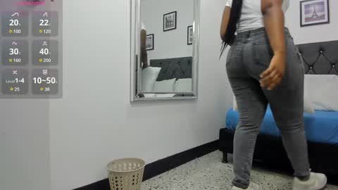 Snapshot of carlota_swan chatting on 9, 12, 2024 carlota online show from 9, 12, 2024
