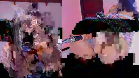 Snapshot of carly__candy chatting on 6, 10, 2025 Im Carly its my new account dont forget follow me online show from 6, 10, 2025