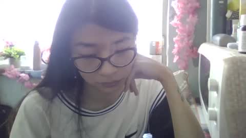 Snapshot of carlyjoy chatting on 3, 10, 2025 CarlyJoy online show from 3, 10, 2025