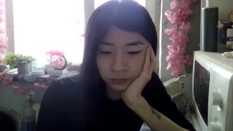 CarlyJoy online show from 19, 12, 2025