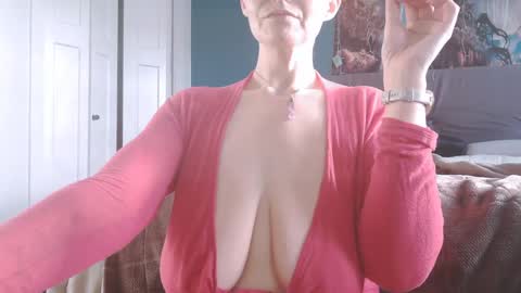 Snapshot of carlysmiles chatting on 20, 12, 2024 Carly Smiles online show from 20, 12, 2024