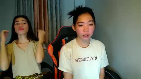 Snapshot of carmelasexmachinex chatting on 16, 1, 2025 carmela online show from 16, 1, 2025