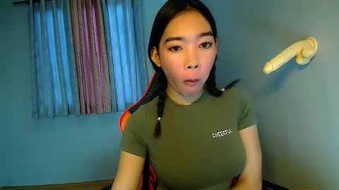 Snapshot of carmelasexmachinex chatting on 27, 1, 2025 carmela online show from 27, 1, 2025