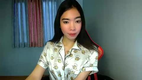 Snapshot of carmelasexmachinex chatting on 7, 2, 2025 carmela online show from 7, 2, 2025