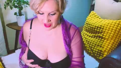 Snapshot of carmenrossi chatting on 7, 1, 2025 Carmen online show from 7, 1, 2025