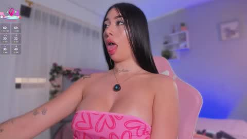 caro_sanchezz online show from 30, 10, 2025