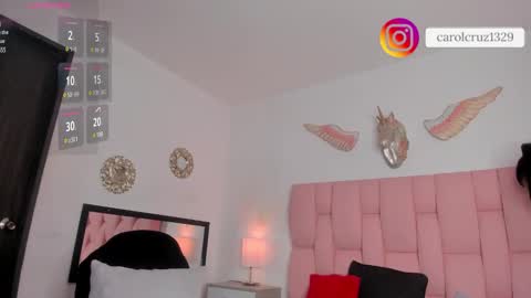 Carol  Cruz online show from 17, 12, 2024