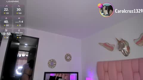 Carol  Cruz online show from 20, 1, 2025