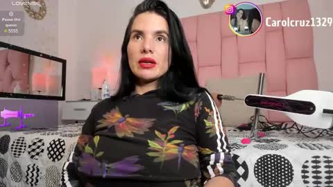 Carol  Cruz online show from 13, 2, 2025