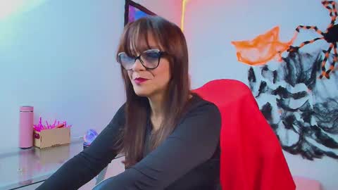 Snapshot of carol_miss2 chatting on 16, 10, 2025 CAROL online show from 16, 10, 2025