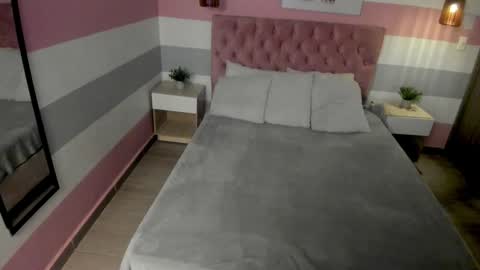 Snapshot of carol_pinter chatting on 8, 1, 2025 Carol online show from 8, 1, 2025