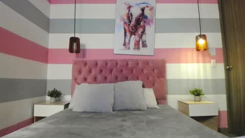 Snapshot of carol_pinter chatting on 24, 1, 2025 Carol online show from 24, 1, 2025