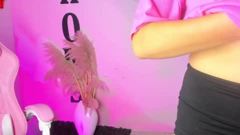 Snapshot of carolay759687 chatting on 22, 2, 2025 carolay759687 online show from 22, 2, 2025