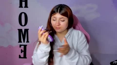 Snapshot of carolay759687 chatting on 27, 2, 2025 carolay759687 online show from 27, 2, 2025