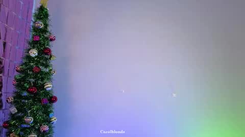 Snapshot of carolblonde chatting on 16, 12, 2025 Char online show from 16, 12, 2025