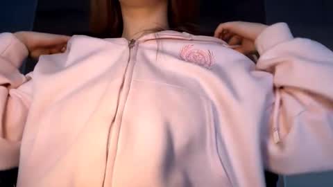 Snapshot of carolecronan chatting on 2, 2, 2026 Lisa online show from 2, 2, 2026