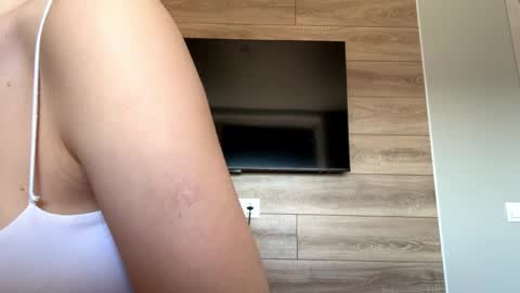 Lisa online show from 9, 4, 2026