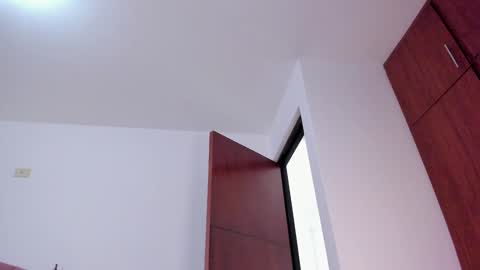 Snapshot of caroliine__ chatting on 9, 12, 2024 Caroline online show from 9, 12, 2024