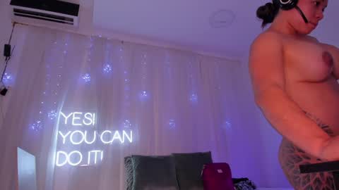 Snapshot of carolina_gaita chatting on 6, 2, 2025 carolina_gaita online show from 6, 2, 2025