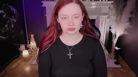 Snapshot of carolina_winter chatting on 22, 4, 2026 Mira online show from 22, 4, 2026