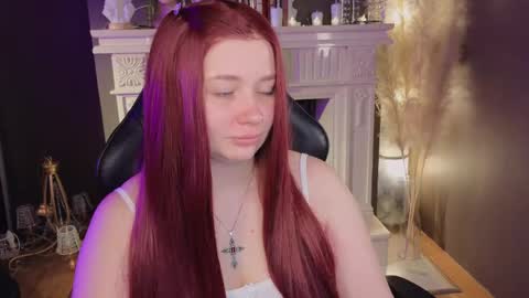 Snapshot of carolina_winter chatting on 23, 5, 2026 Mira online show from 23, 5, 2026