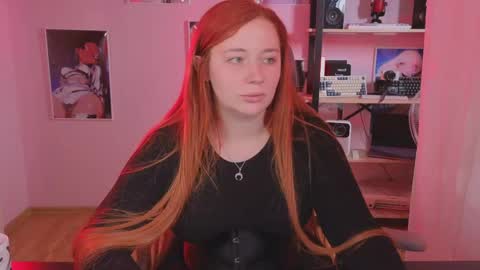 Snapshot of carolina_winter chatting on 29, 5, 2026 Mira online show from 29, 5, 2026