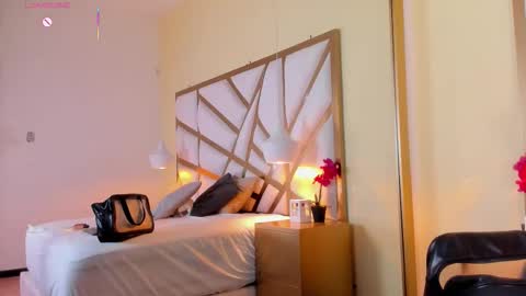 Caroline online show from 16, 9, 2025