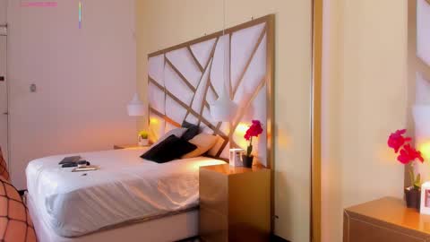 Caroline online show from 18, 9, 2025