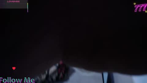 Snapshot of carolinhe_ chatting on 22, 5, 2026 Carolinhe online show from 22, 5, 2026