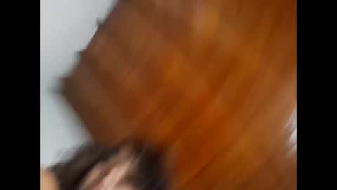 Caro online show from 4, 3, 2025