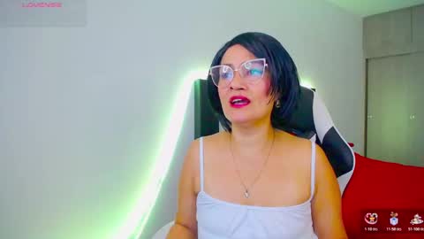 CarolinneFiotti online show from 13, 11, 2025